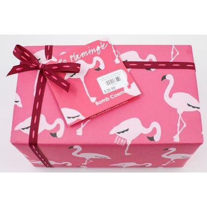 BOMB COSMETICS Let's Flamingle - Bath Bomb and Soap Gift Set