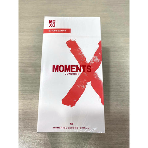 MOMENTS Strawberry Condoms - 10 Pack